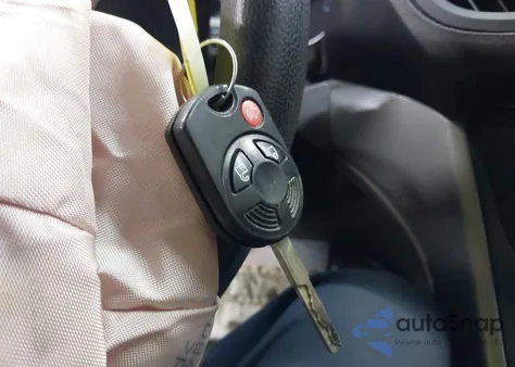 2016 Ford Escape Se from USA, damaged, VIN 1FMCU9G96GUC76269